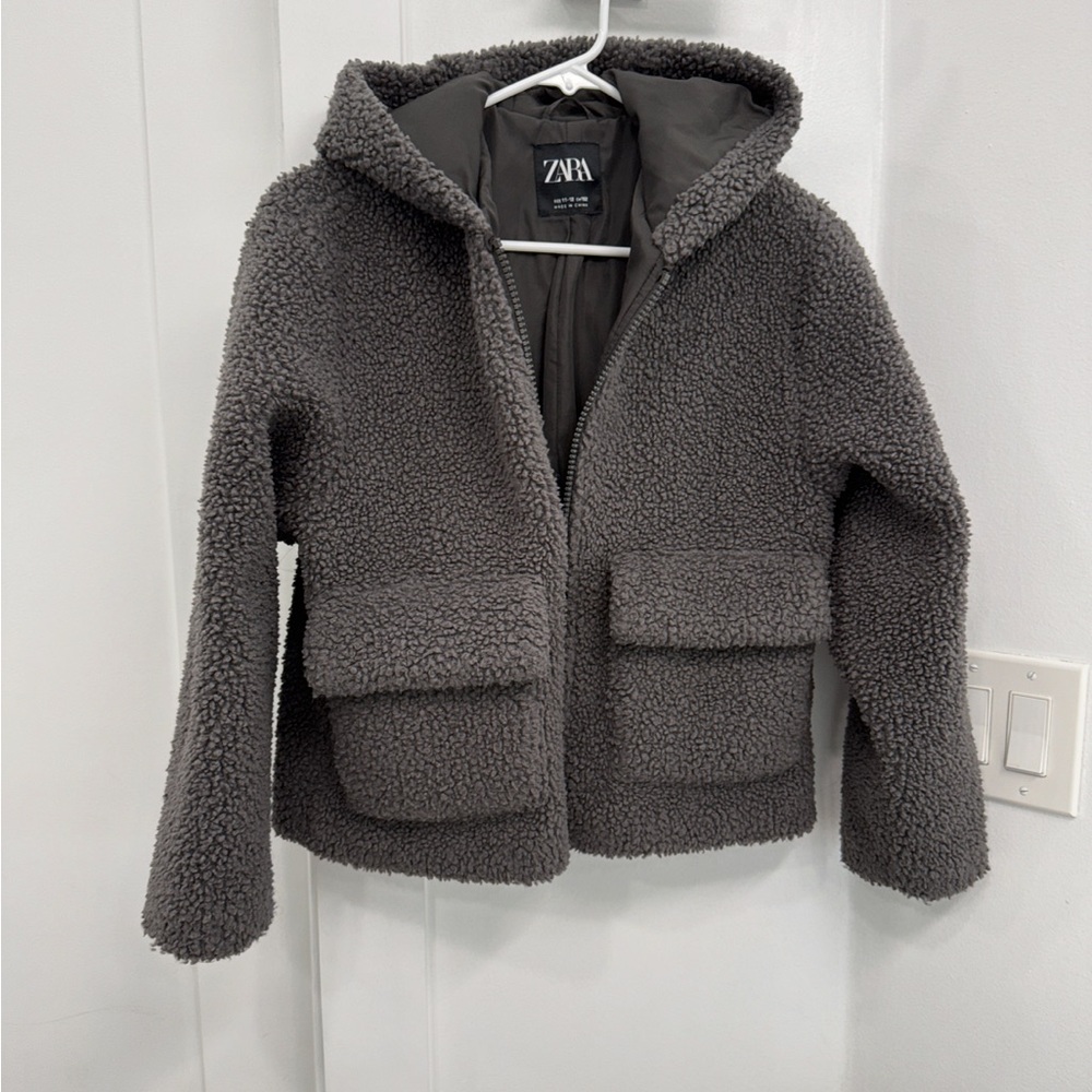 Zara HOODED FLEECE JACKET kids